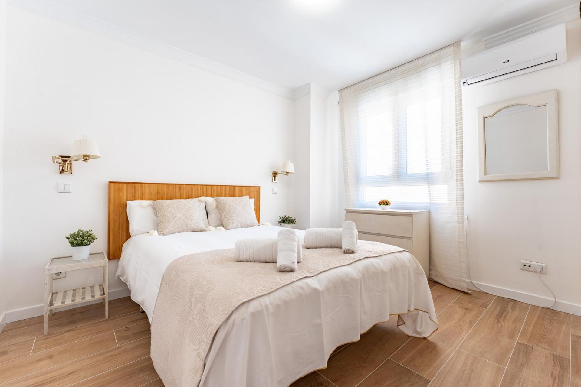 Malagasuite Malagueta Beach & Sun Екстериор снимка